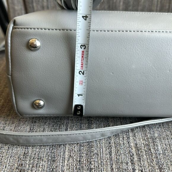 TIGNANELLO Versatile Gray Soft Leather Shoulder Crossbody Handbag Purse Tote Zip - Picture 5 of 16